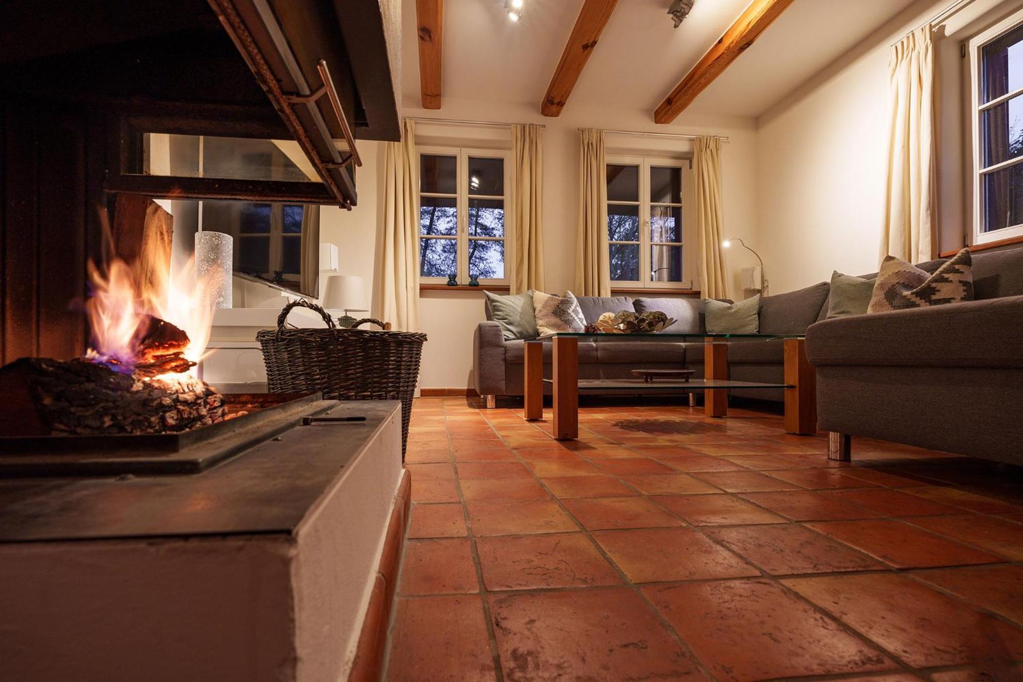 Villa Exklusives Holzhaus à Burg  Extérieur photo
