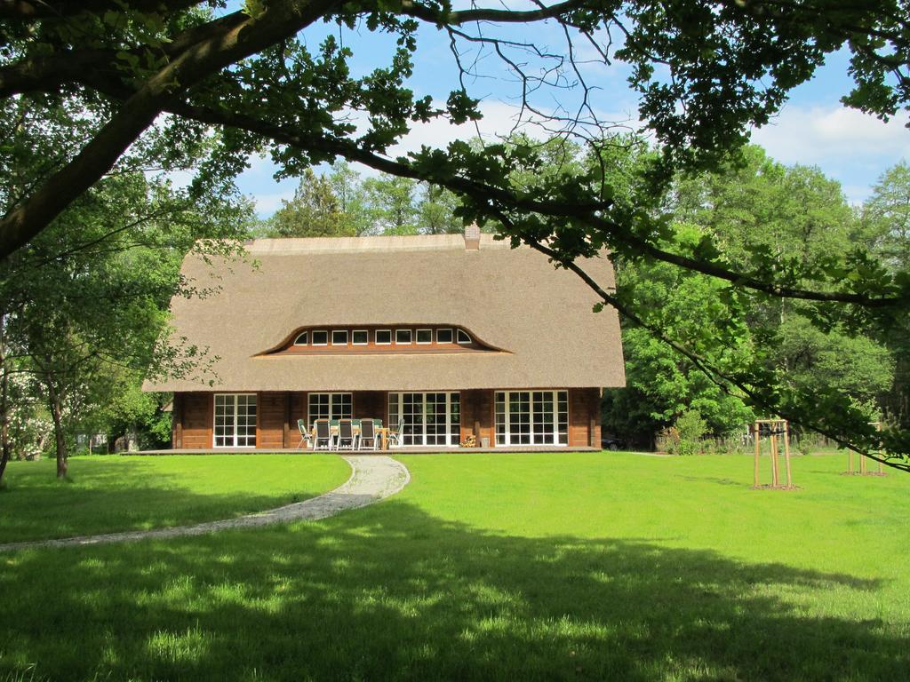 Villa Exklusives Holzhaus à Burg  Chambre photo