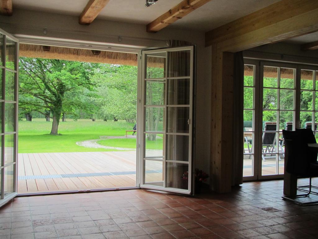 Villa Exklusives Holzhaus à Burg  Chambre photo